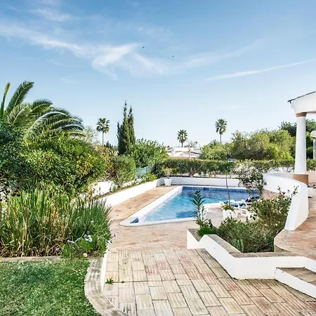 Buganvilia By Algarve Holidays * 吉亚