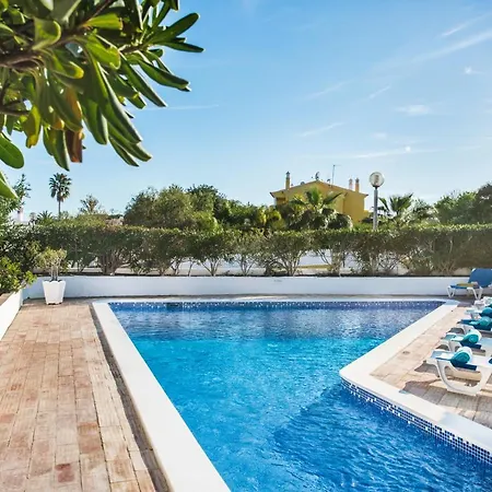 Villa Buganvilia By Algarve Holidays